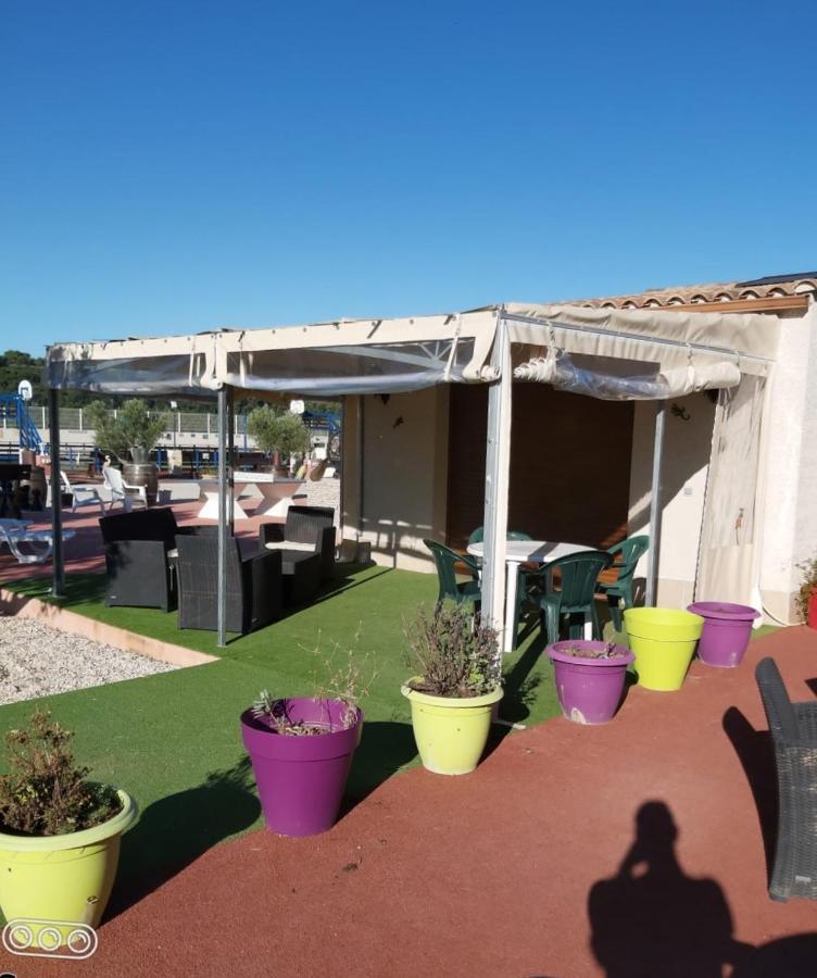 Les Gîtes De Yayou Pézenas Buitenkant foto